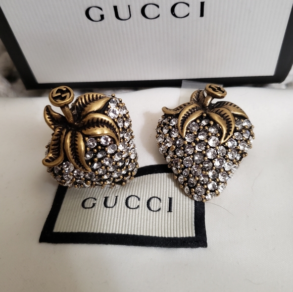 Gucci Crystal Strawberry Marmont GG Gold Ring And Gold Pendant Brooch